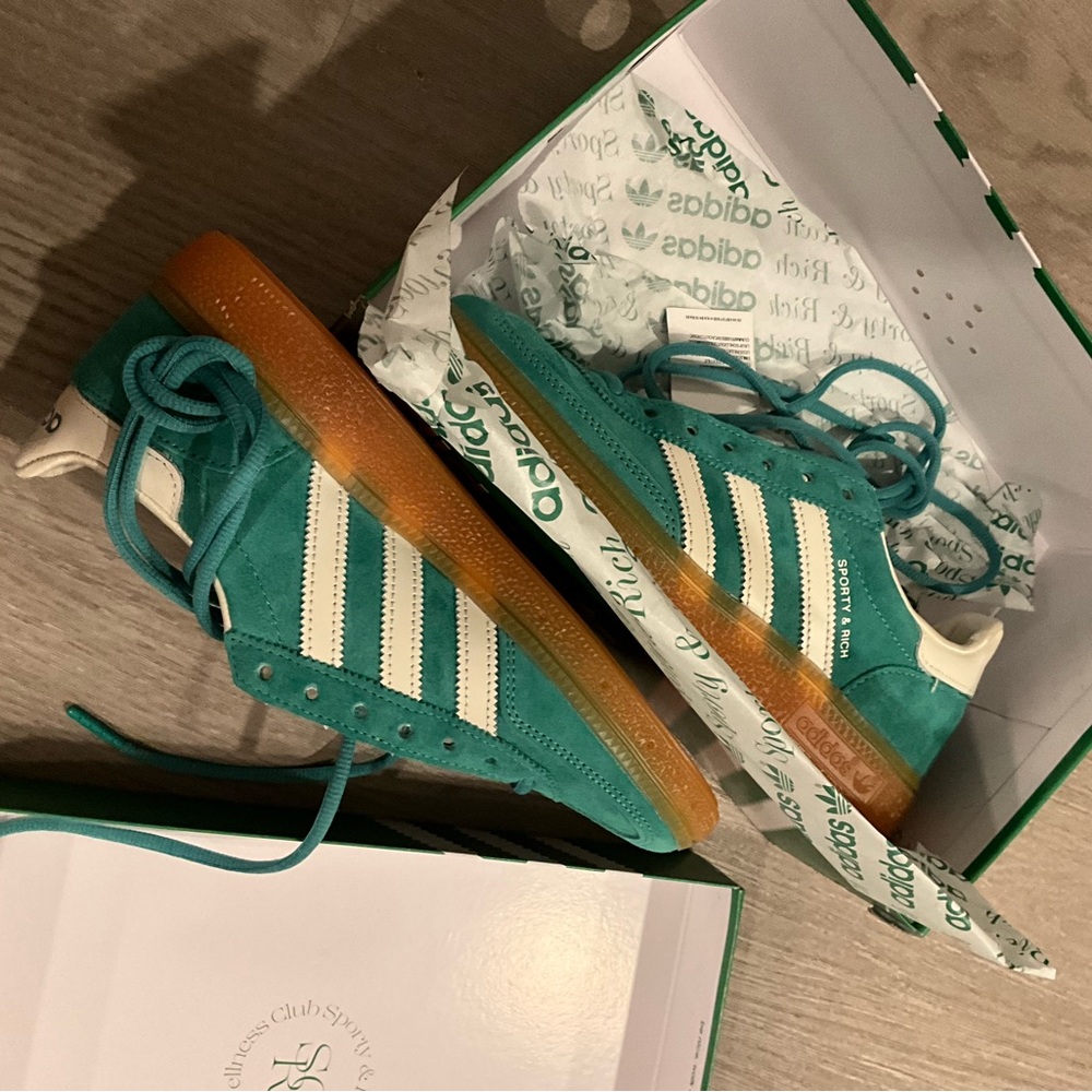 Brand new unisex Adidas x Sporty & Rich green sneakers